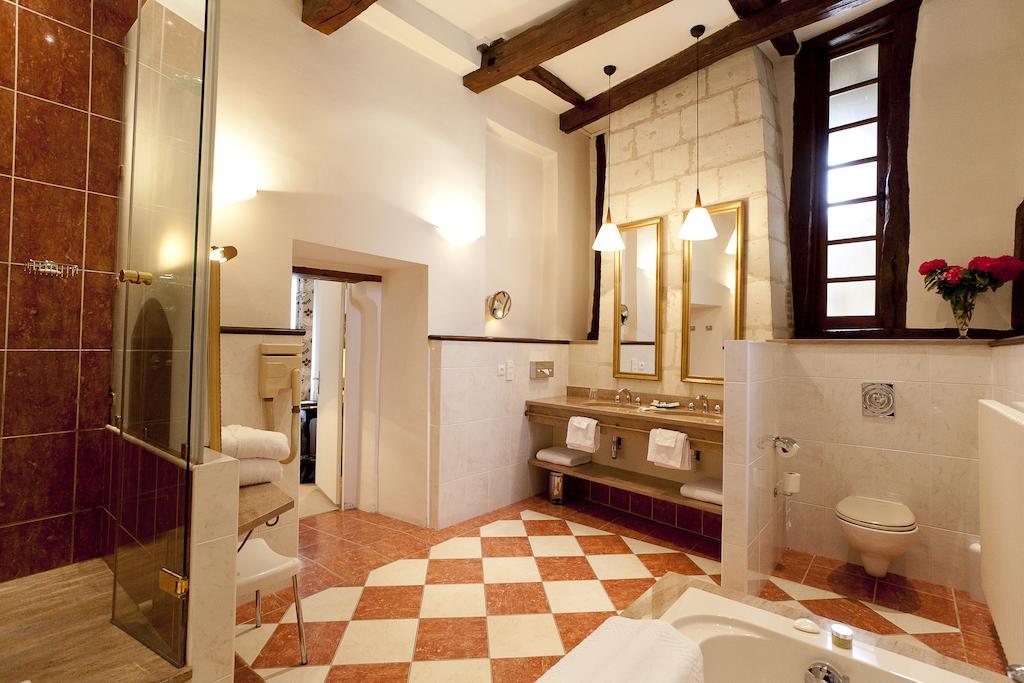 Chateau De Marcay Bagian luar foto