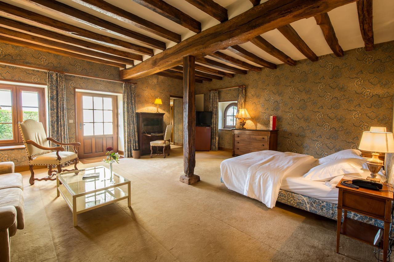 Chateau De Marcay Bagian luar foto
