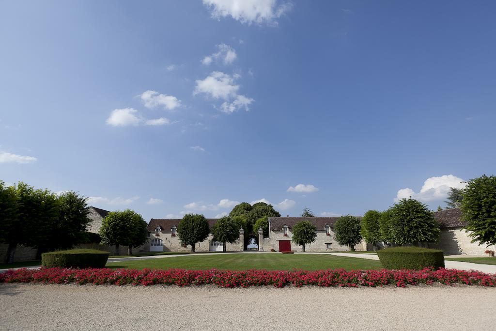 Chateau De Marcay Bagian luar foto
