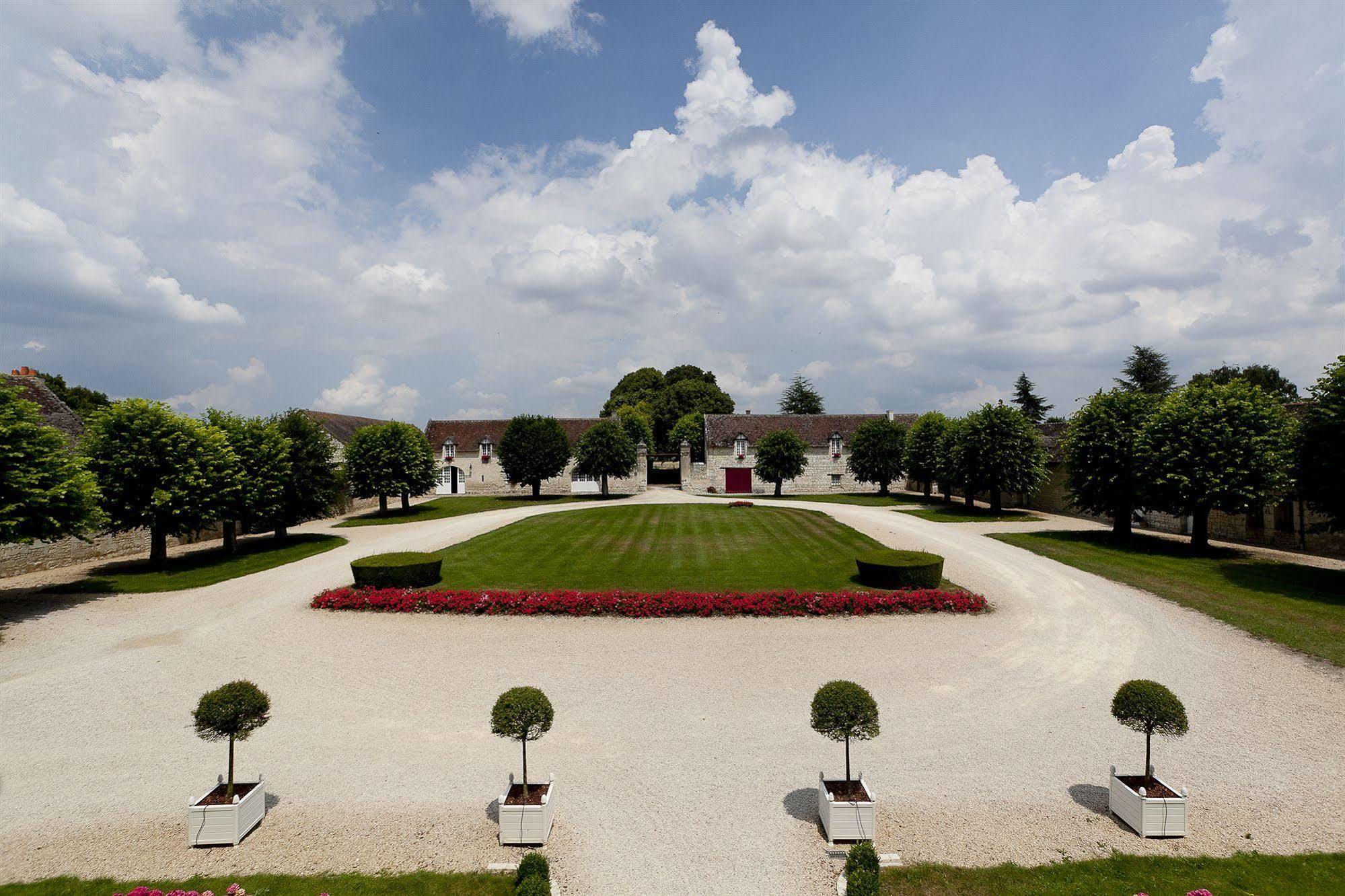 Chateau De Marcay Bagian luar foto