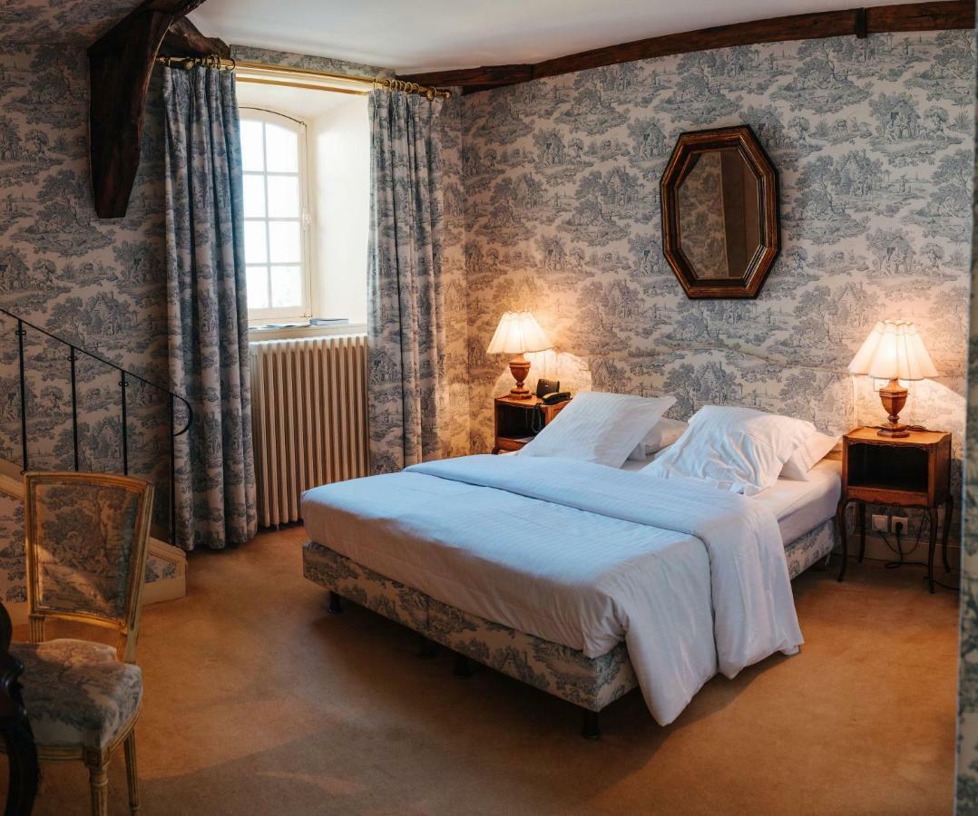 Chateau De Marcay Bagian luar foto