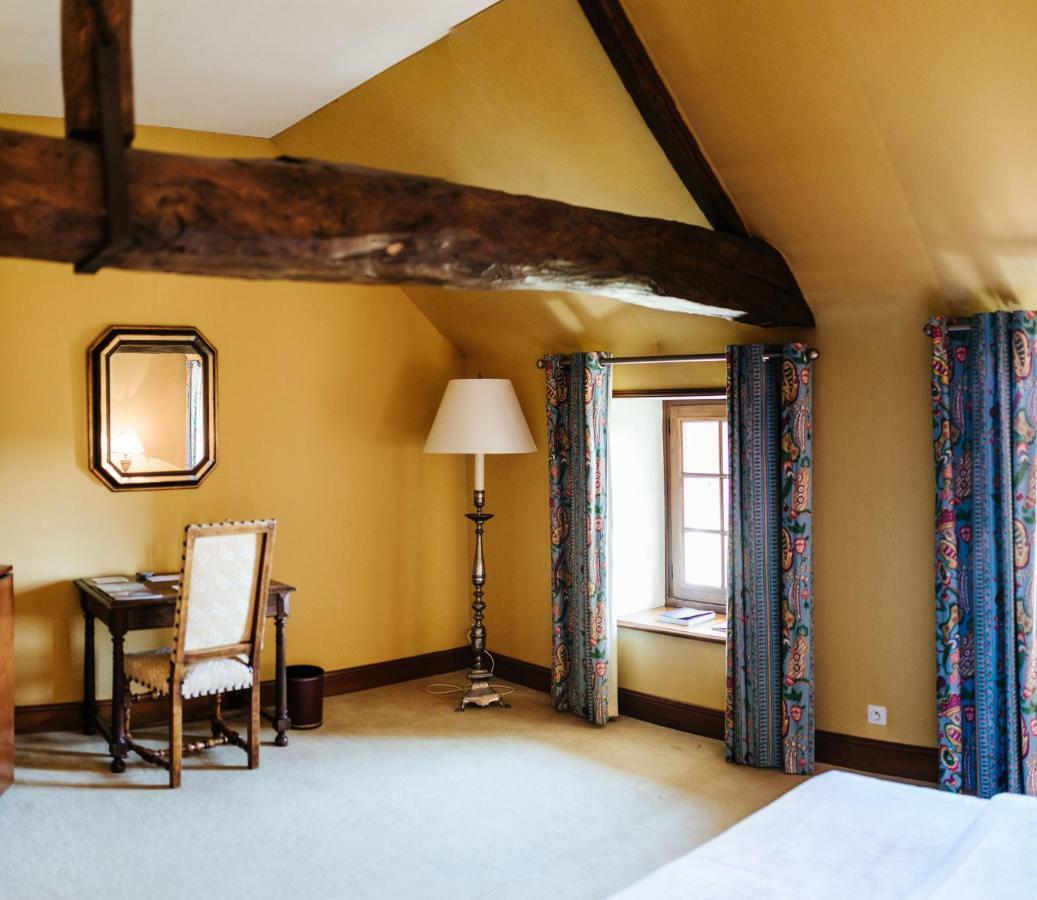 Chateau De Marcay Bagian luar foto